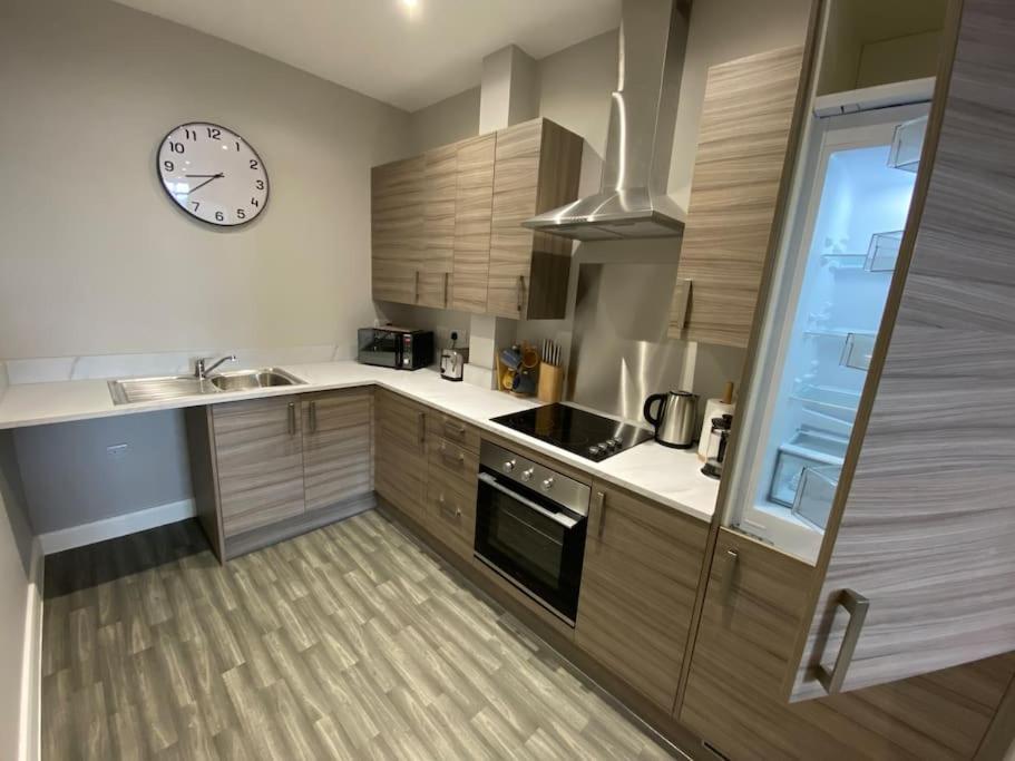 Chic Mill Conversion Beside Piece Hall & Eureka! Сasa de vacaciones